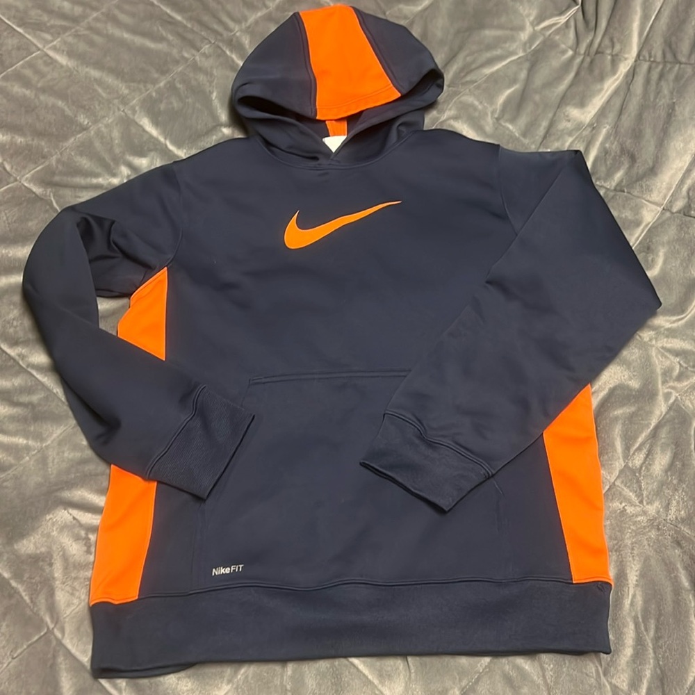 Nike youth XL Fri fit hoodie